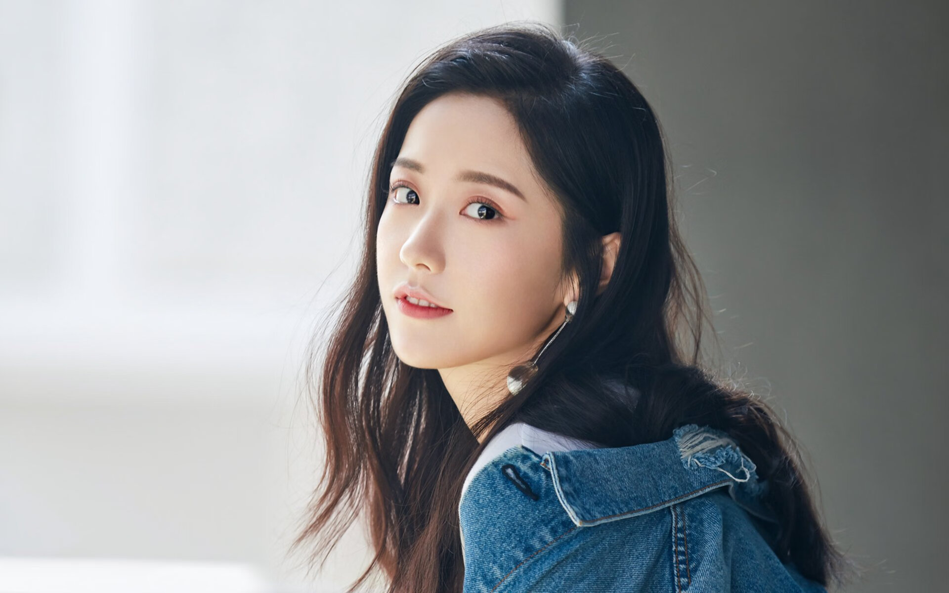 爱游戏综合娱乐-中国男篮加强身体对抗 提升比赛硬度，中国男篮很弱吗