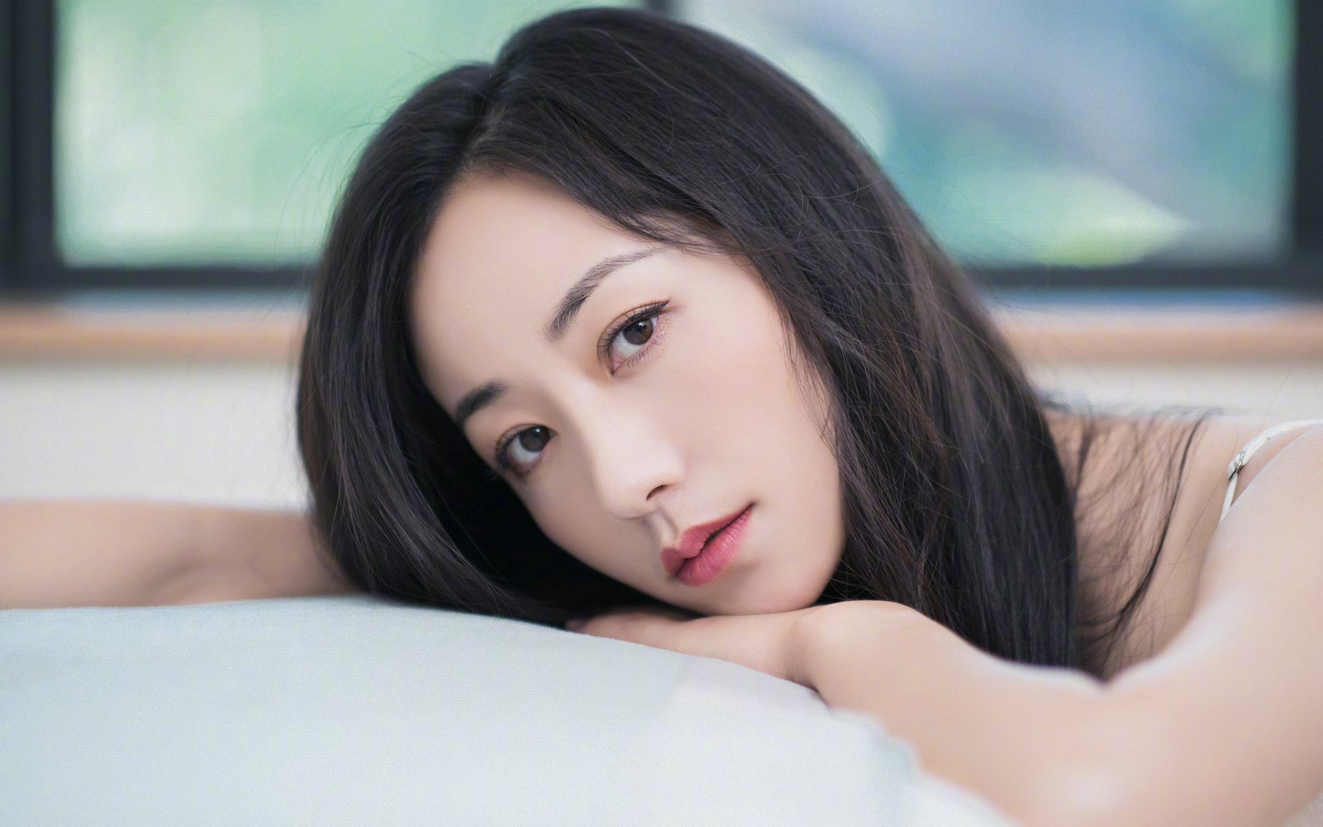 弗赖堡中后场连线构建稳定体系,弗赖堡主帅