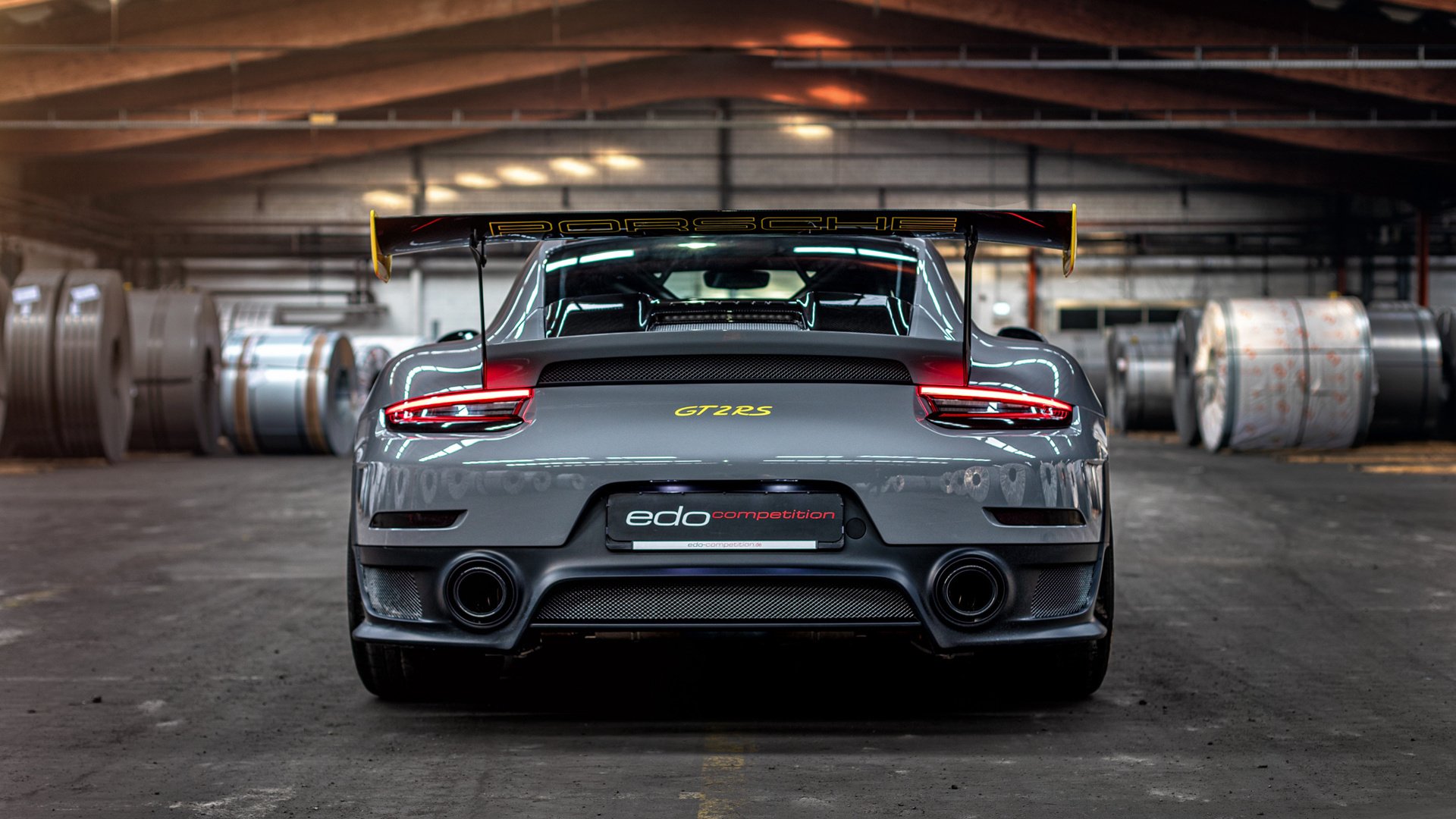 中国足球国家队战术执行力培训成效显著,足球战术训练